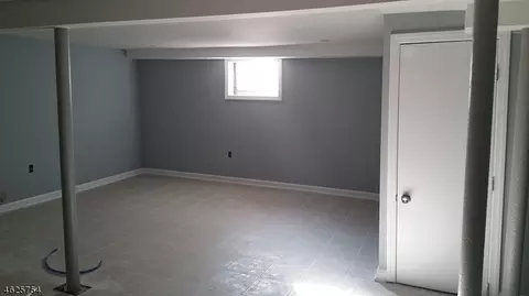 64 Hillside Ave, Hillside, NJ 07205 photo 2