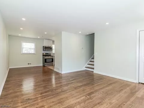 1405 George St, Plainfield, NJ 07062 photo 4