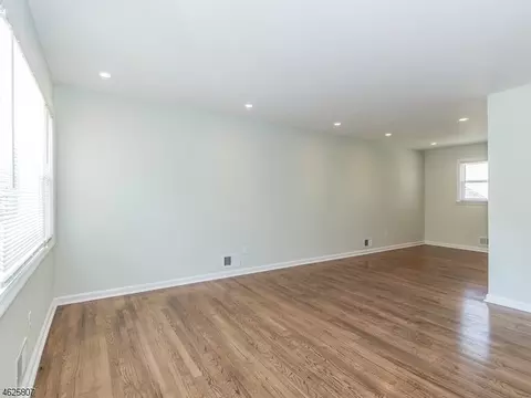 1405 George St, Plainfield, NJ 07062 photo 3