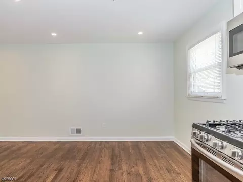 1405 George St, Plainfield, NJ 07062 photo 9