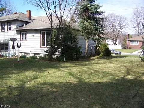 29 Cathyann Ct, Wayne, NJ 07470 photo 17