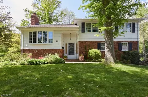 14 Timber Dr, Berkeley Heights, NJ 07922 photo 1