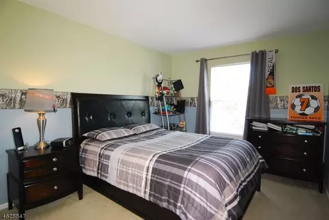 12 Saxton Dr, Hackettstown, NJ 07840 photo 15