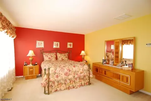 12 Saxton Dr, Hackettstown, NJ 07840 photo 17
