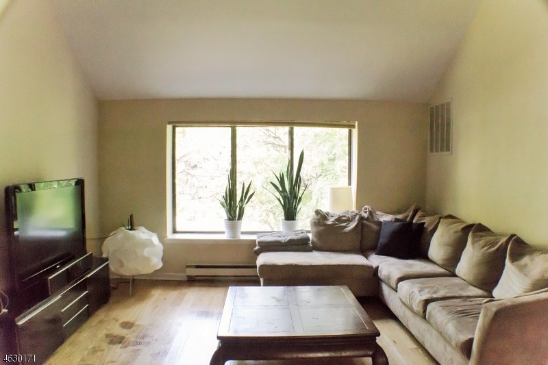 293 Sunset Ky, Secaucus, NJ 07094 photo 1