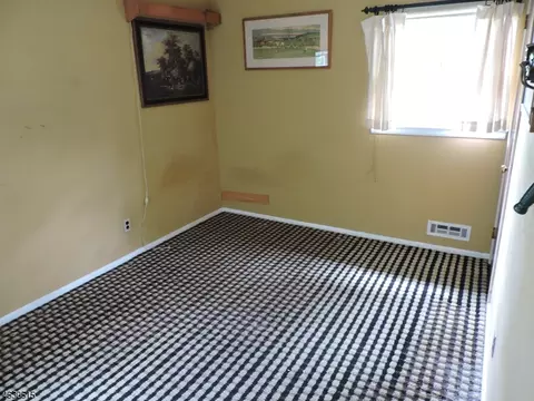 57 Sylvan Ter, Wayne, NJ 07470 photo 6