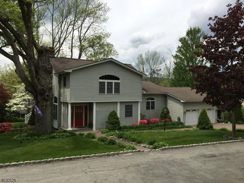 24 Forge Rd, Hewitt, NJ 07421 photo 1