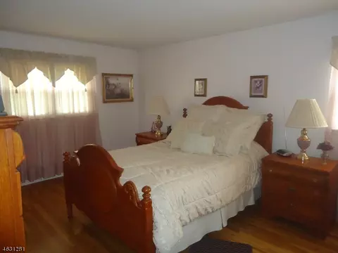 12 Dunlap Pl, Middlesex, NJ 08846 photo 6