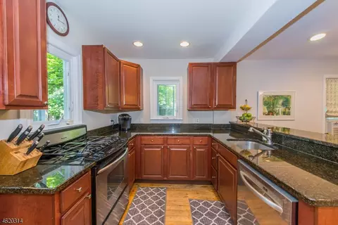 7 N Hillside Ave, Chatham, NJ 07928 photo 6
