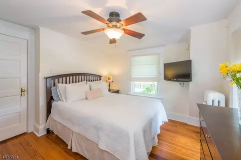 7 N Hillside Ave, Chatham, NJ 07928 photo 11