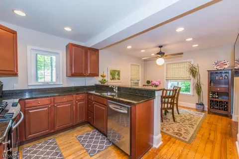 7 N Hillside Ave, Chatham, NJ 07928 photo 7