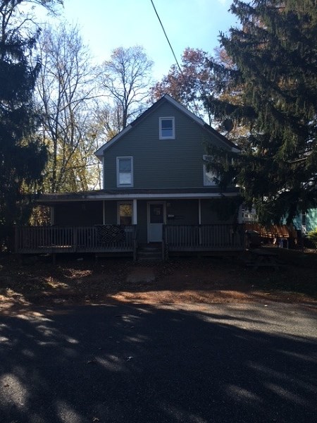 5 Garden Pl, Middlesex, NJ 08846 photo 1