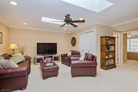 3 Lockhaven Ct, Bedminster, NJ 07921 photo 8