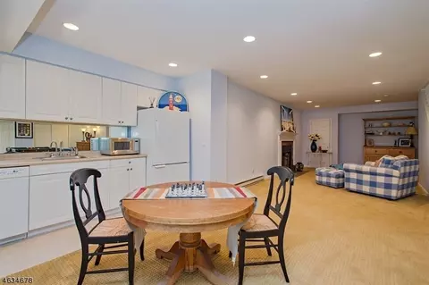 3 Lockhaven Ct, Bedminster, NJ 07921 photo 9
