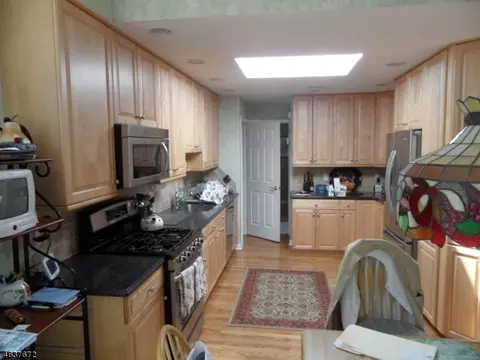 11 Pitman Pl, Wayne, NJ 07470 photo 10