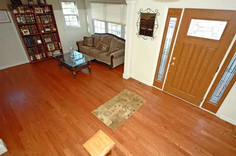 35 Summit Ave, Chatham, NJ 07928 photo 2