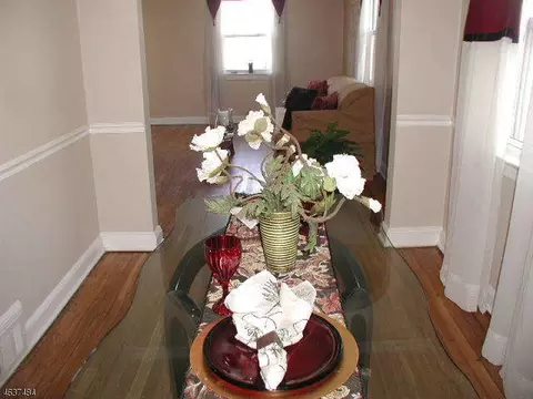 650 Crescent Dr, Bound Brook, NJ 08805 photo 12