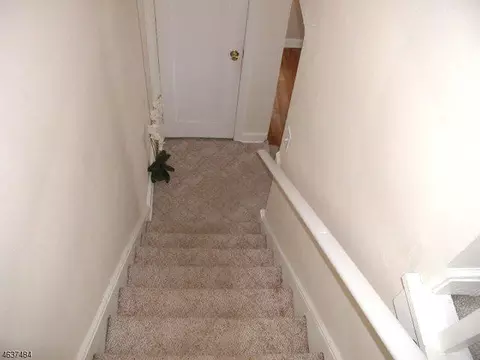 650 Crescent Dr, Bound Brook, NJ 08805 photo 19