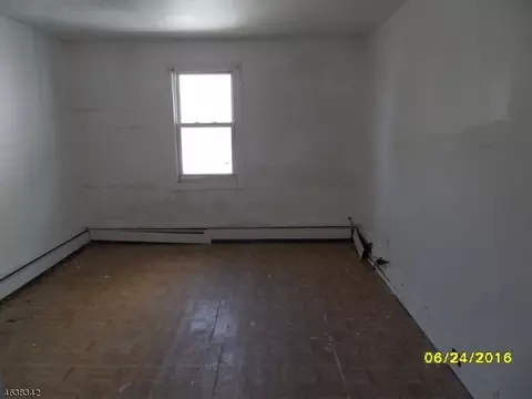 529 W 4th St, Plainfield, NJ 07060 photo 12