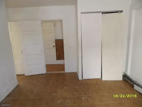 529 W 4th St, Plainfield, NJ 07060 photo 13
