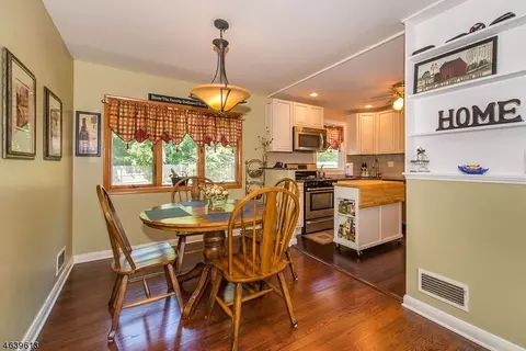 7 Hamilton Ave, Wayne, NJ 07470 photo 5