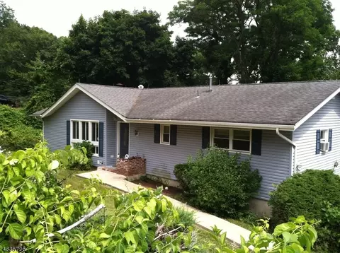 310 Daniel St, Dover, NJ 07801 photo 1