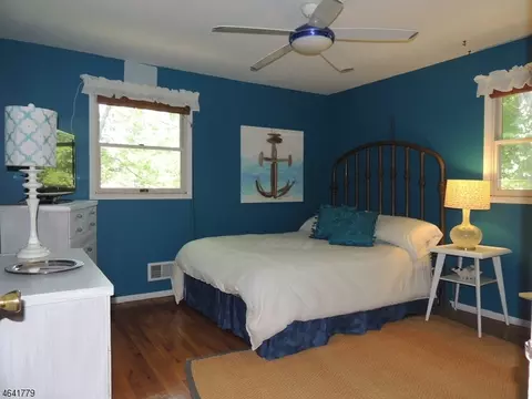 81 Stillwell Rd, Leonardo, NJ 07737 photo 10