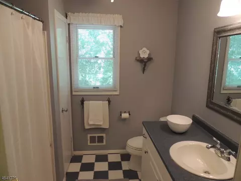 81 Stillwell Rd, Leonardo, NJ 07737 photo 14