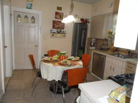 95 Brook Ave, Passaic, NJ 07055 photo 4