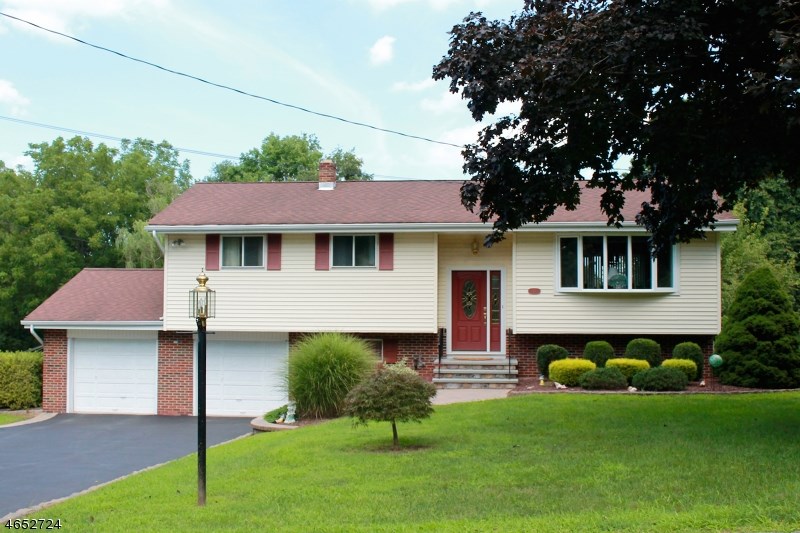 11 Blossom Rd, Hampton, NJ 08827 photo 1