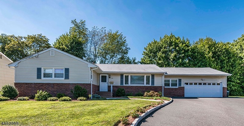 35 Gail Ct, Springfield, NJ 07081 photo 1