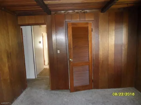 215 Jefferson Ave, North Plainfield, NJ 07060 photo 13