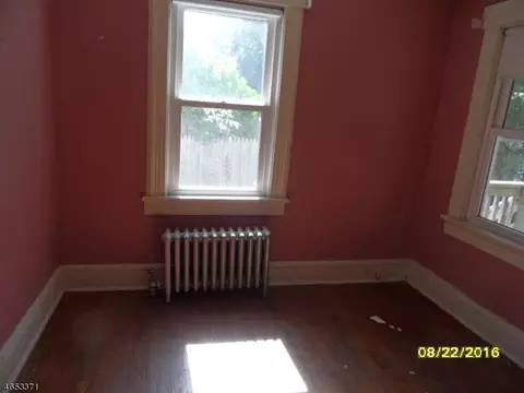 215 Jefferson Ave, North Plainfield, NJ 07060 photo 10