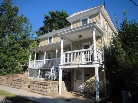 18 Maple Ave, Flemington, NJ 08822 photo 2