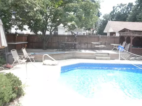 606 Fairfield Rd, Wayne, NJ 07470 photo 9