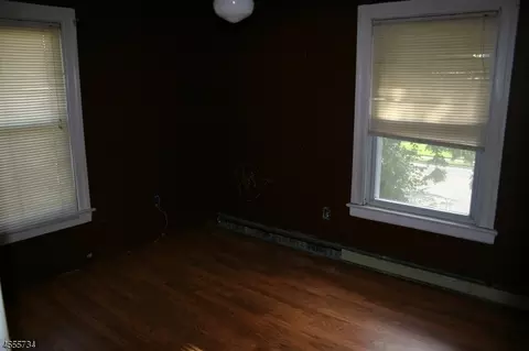 596 West Ave, Sewaren, NJ 07077 photo 12