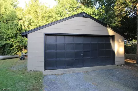 12 4th Ave, Haskell, NJ 07420 photo 14