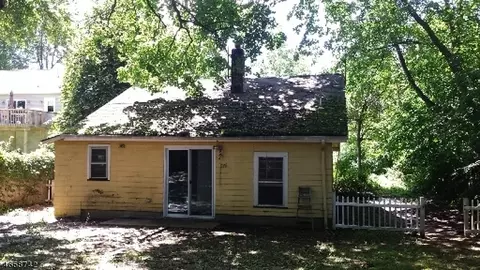 32 Shore Rd, Wayne, NJ 07470 photo 2
