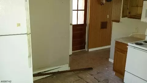 32 Shore Rd, Wayne, NJ 07470 photo 4