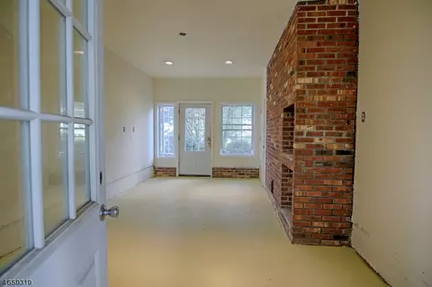 24 Tilghman Dr, Wayne, NJ 07470 photo 8
