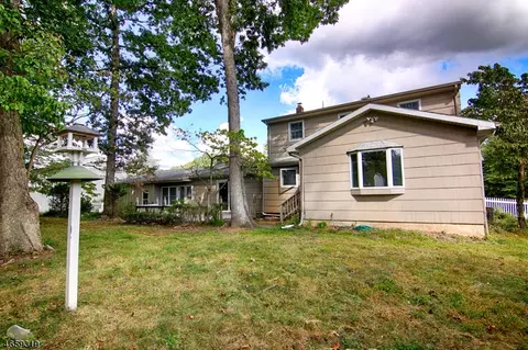 24 Tilghman Dr, Wayne, NJ 07470 photo 14