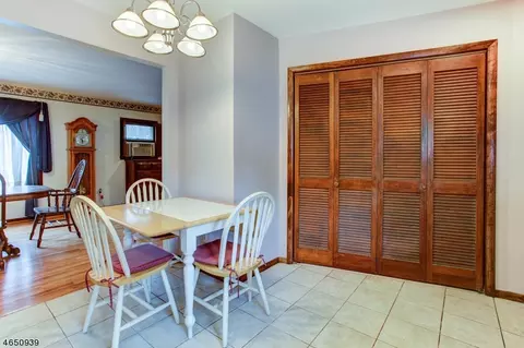 8 Douglas Way, Wayne, NJ 07470 photo 14