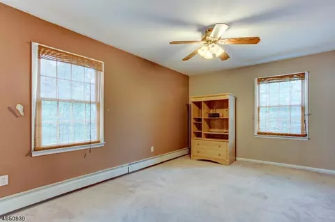 8 Douglas Way, Wayne, NJ 07470 photo 19