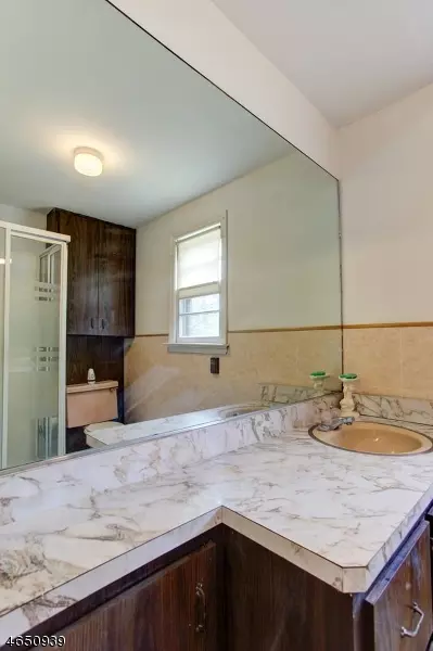 8 Douglas Way, Wayne, NJ 07470 photo 10