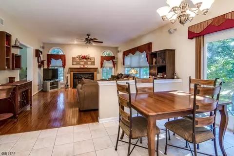 10 Glen Eagles Rd, Washington, NJ 07882 photo 9