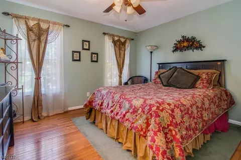 10 Glen Eagles Rd, Washington, NJ 07882 photo 16