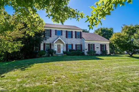 10 Glen Eagles Rd, Washington, NJ 07882 photo 2