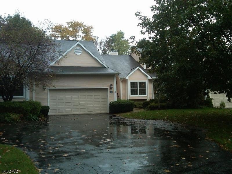 56 Worcester Dr, Wayne, NJ 07470 photo 1