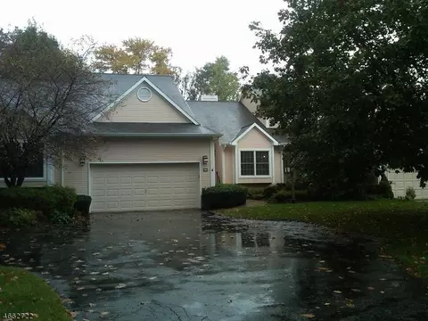 56 Worcester Dr, Wayne, NJ 07470 photo 1
