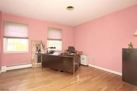 455 Tulane Ct, Paramus, NJ 07652 photo 13